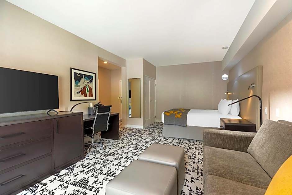 Cambria Hotel Copper Mountain