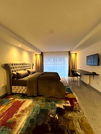 Deluxe Double Room with Extra Bed