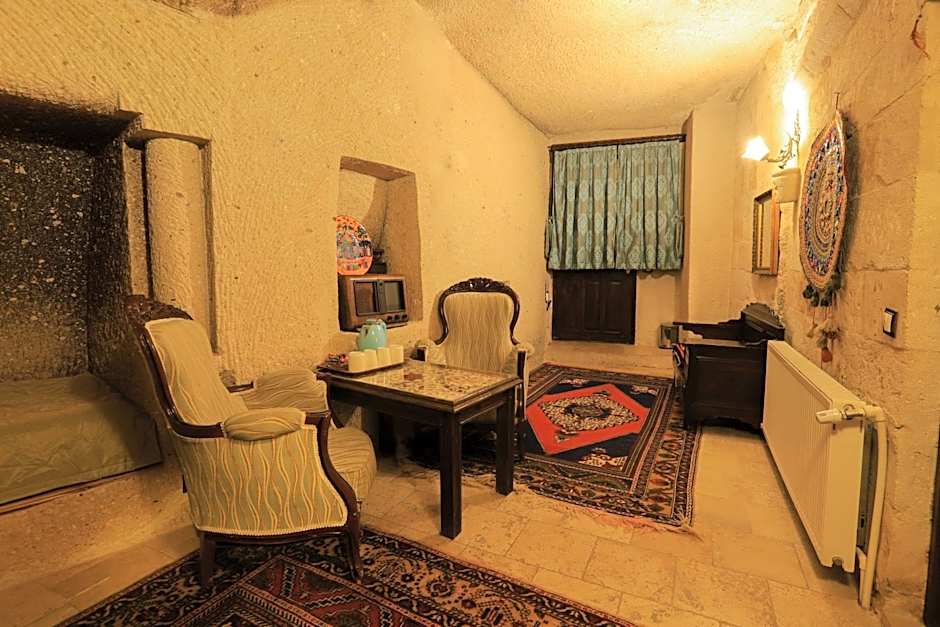 Antique Terrace Cave Suites