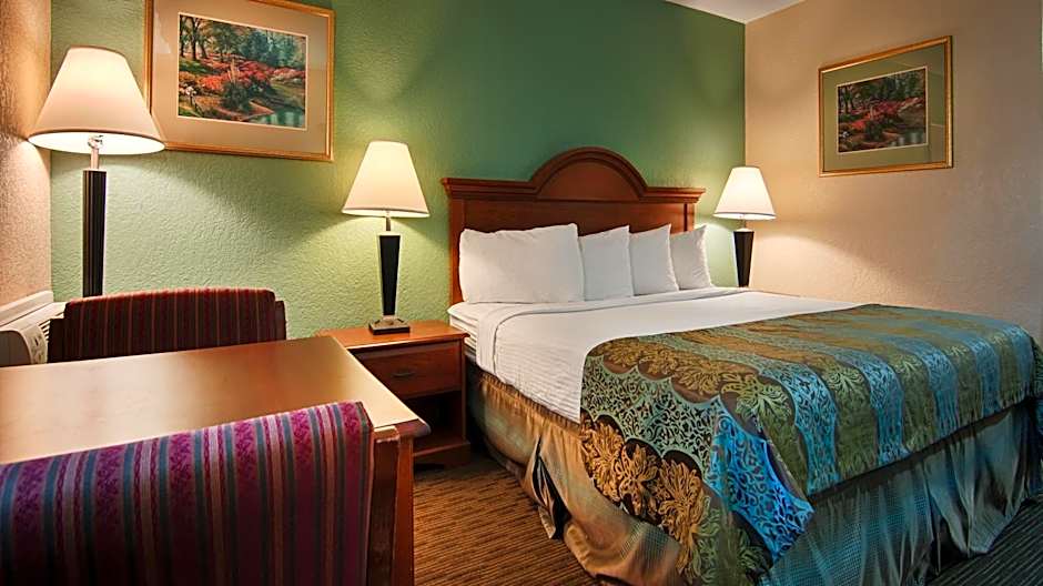Baymont by Wyndham Sarasota