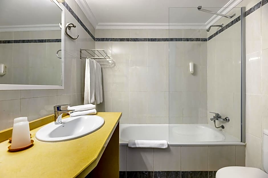 Apartamentos Playasol My Tivoli