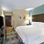 Holiday Inn Express Forsyth By IHG