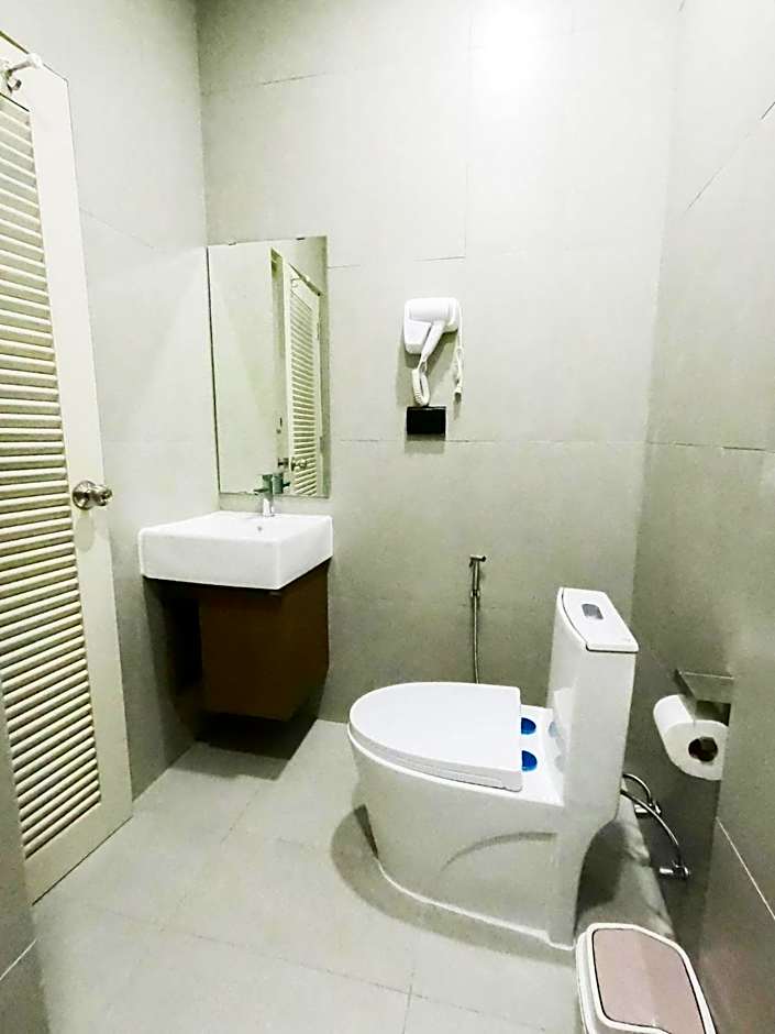 Port Station Koh Tao