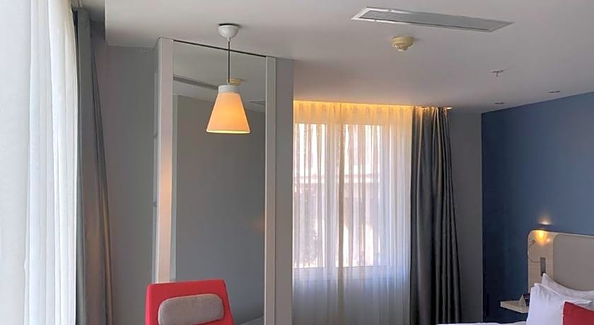 Holiday Inn Express Istanbul-Altunizade By IHG