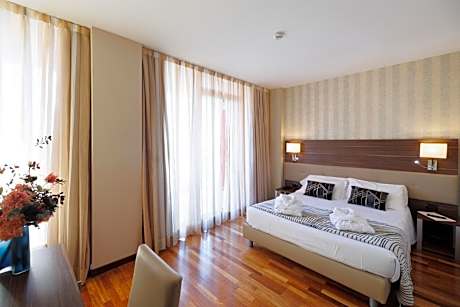 Double Room or Twin Room