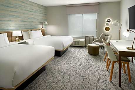 Extended Queen Studio Suite
