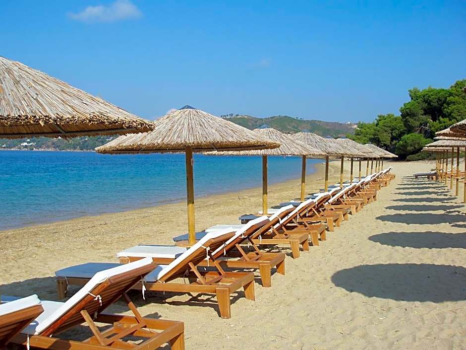 Skiathos Holidays Suites & Villas