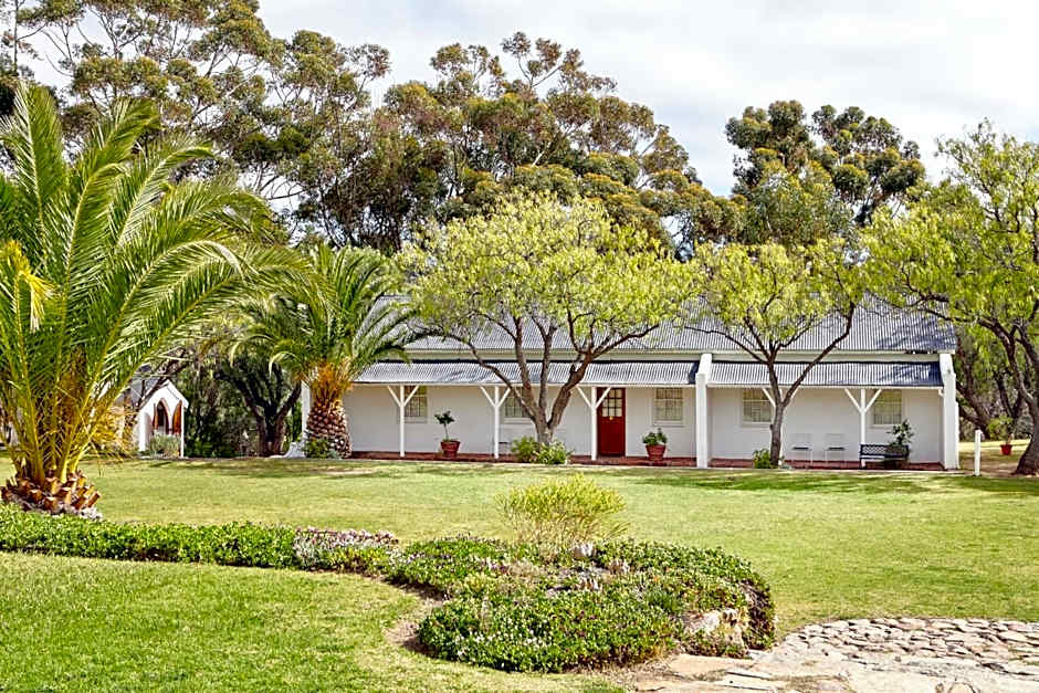 Lord Milner Hotel