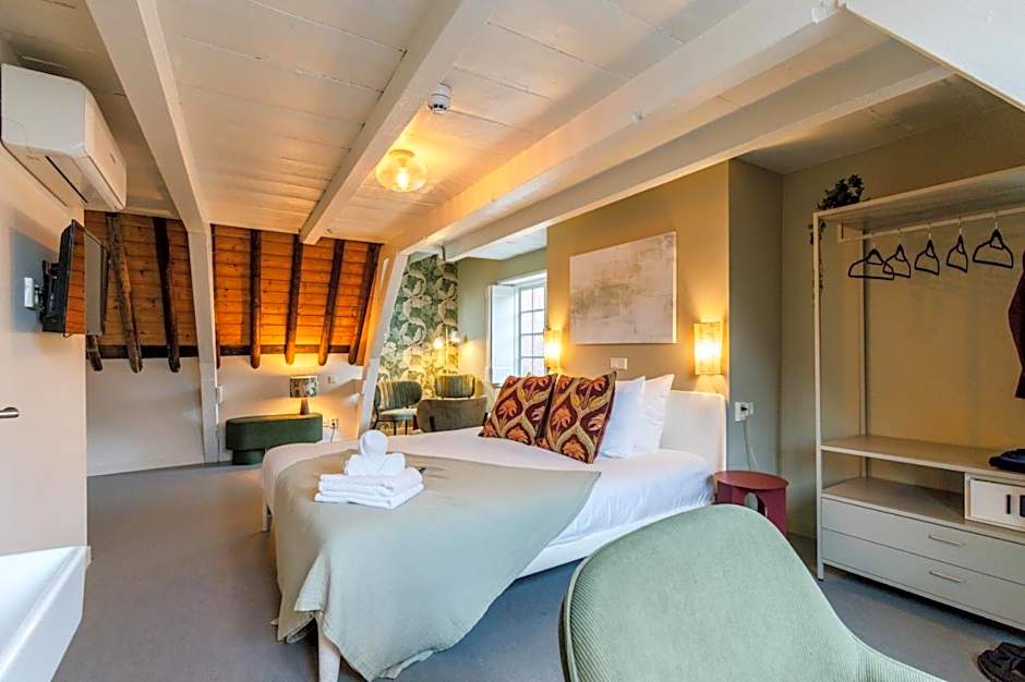 Deluxe Family Suite — 18 fotoğraftan 1. fotoğraf