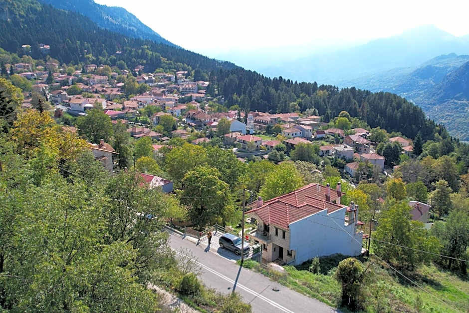 Elati Suites & Apartments-Mihail