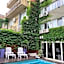 Circus Hostel