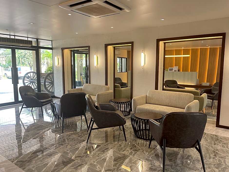 Luisita Central Park Hotel 