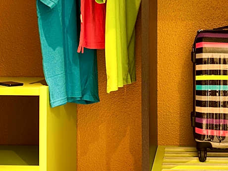 Standard Room With 2 Single Beds