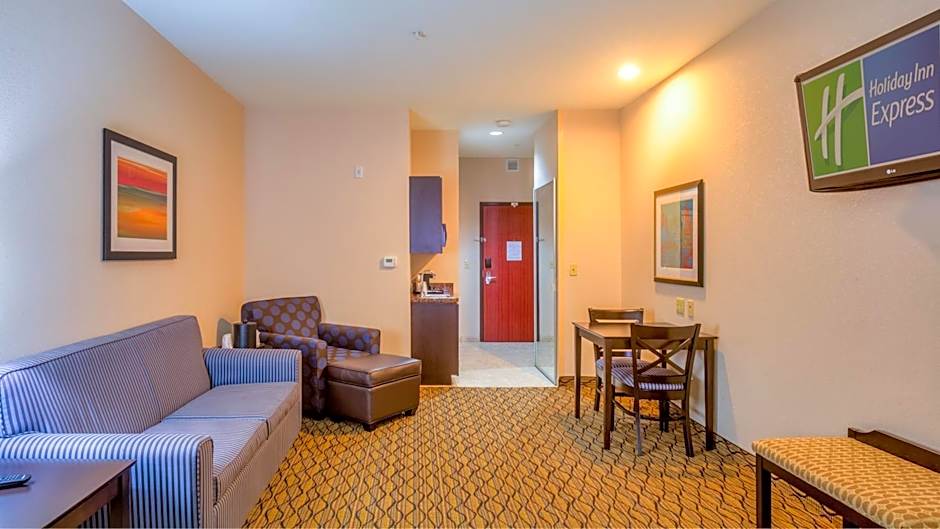 Holiday Inn Express Hotel and Suites Elk City By IHG