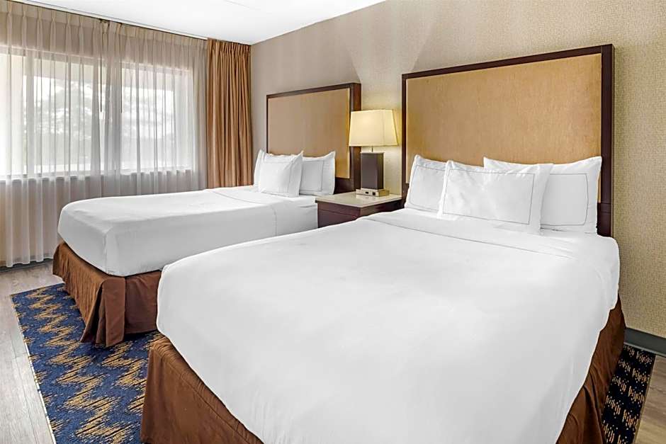 Best Western Plus Miamisburg-Dayton Suites, Banquets & Hotel