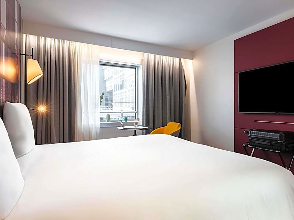 Mercure Paris La Défense Grande Arche Hotel