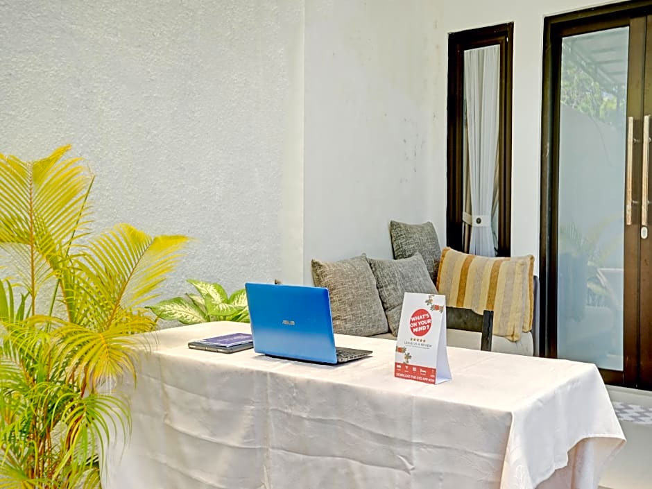 OYO 90525 White Guesthouse