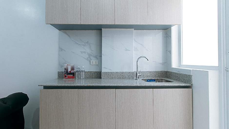 RedDoorz @ St. Catherine Residences Olongapo City