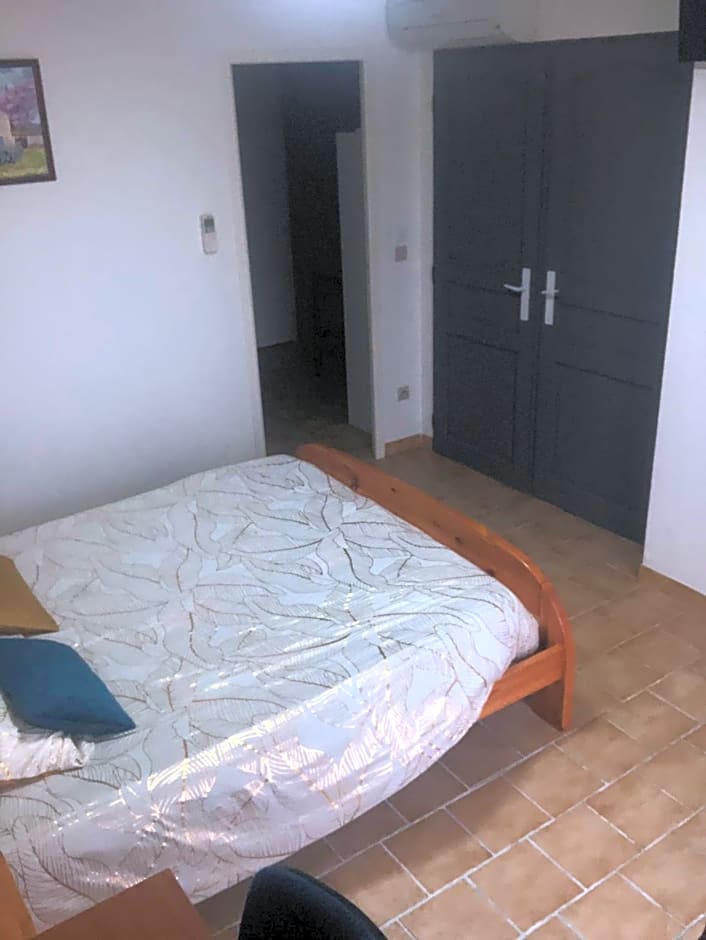 AU MIMOSA - Chambre d'hôte Le Laurier