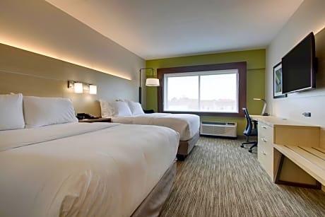 Standard Room with Two Queen Beds