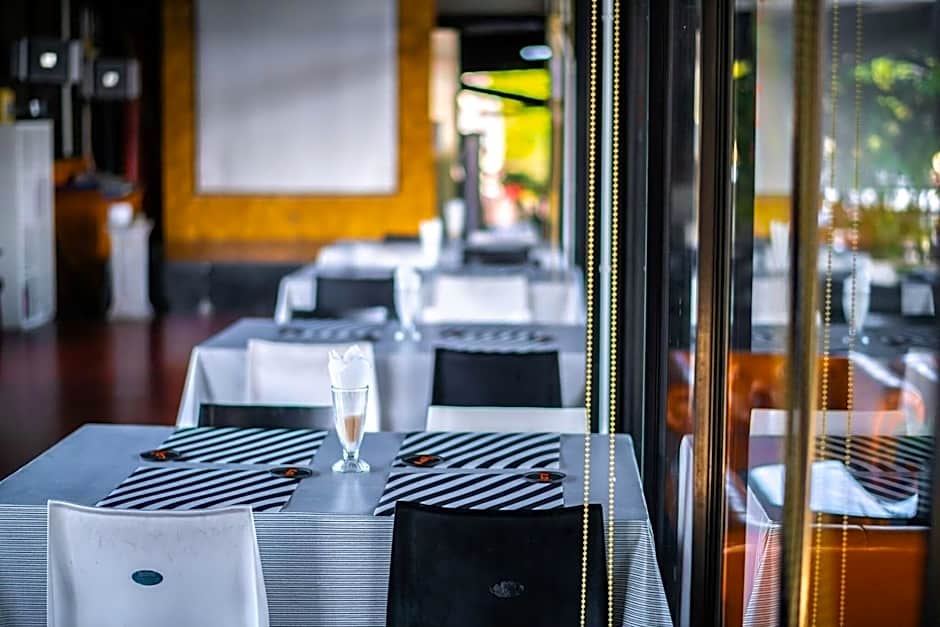 The B Ranong Trend Hotel