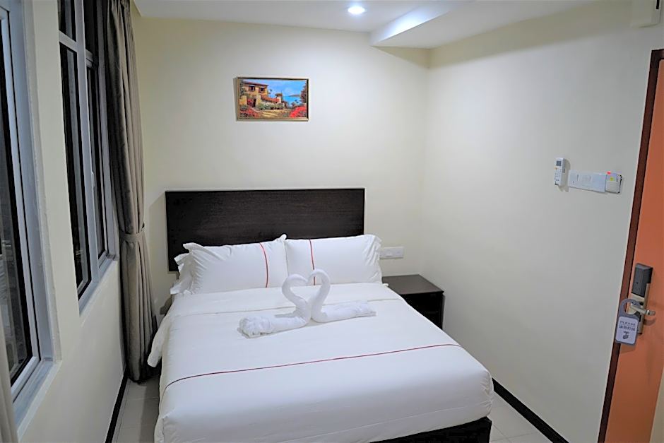 DCozy Hotel