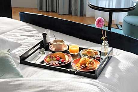 2 Adjacent Superior Rooms