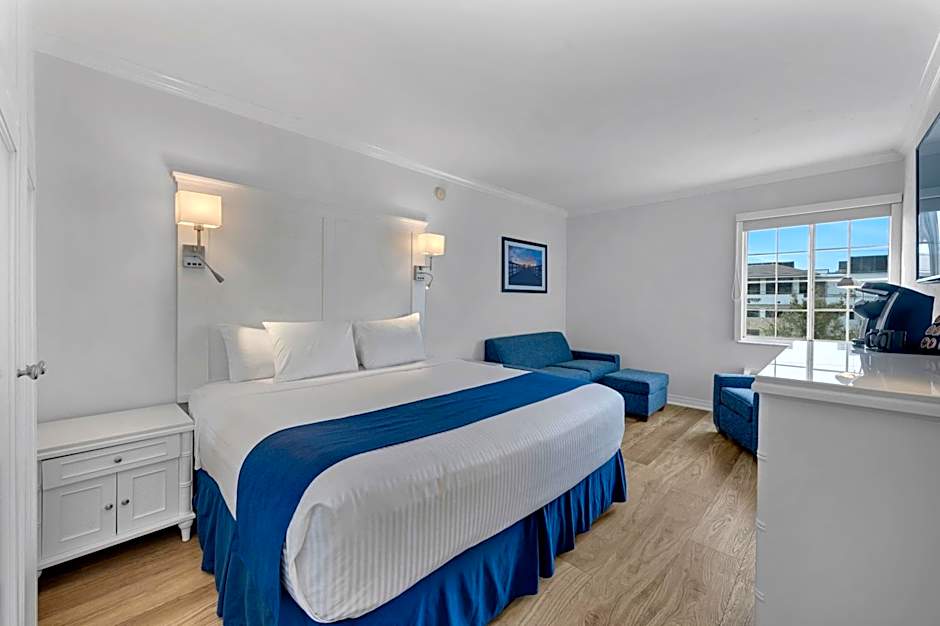 Bayfront Inn 5th Avenue