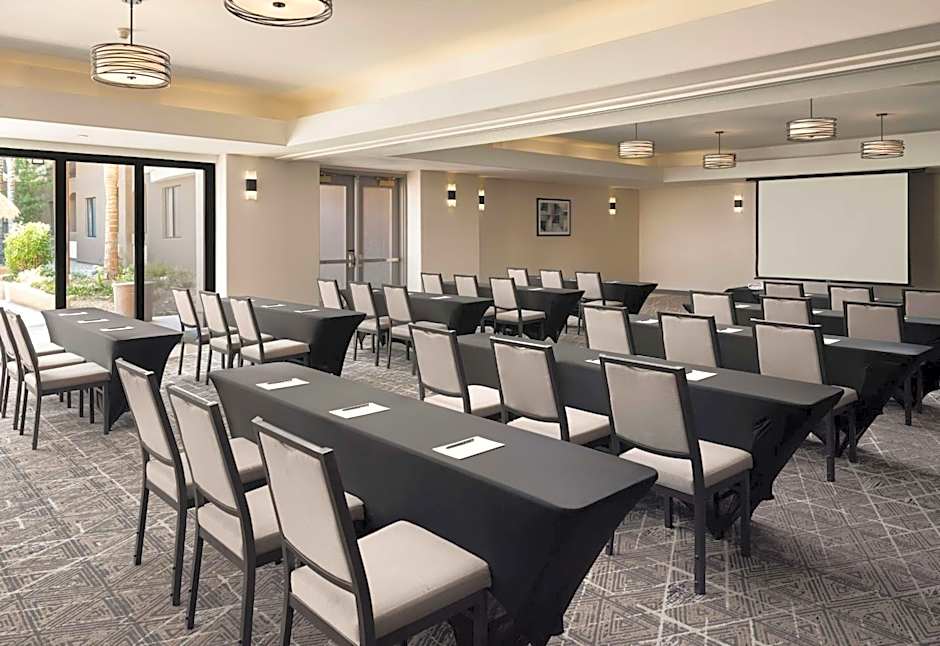 Embassy Suites by Hilton Tucson Paloma Village