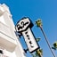 Bay Shores Peninsula Hotel