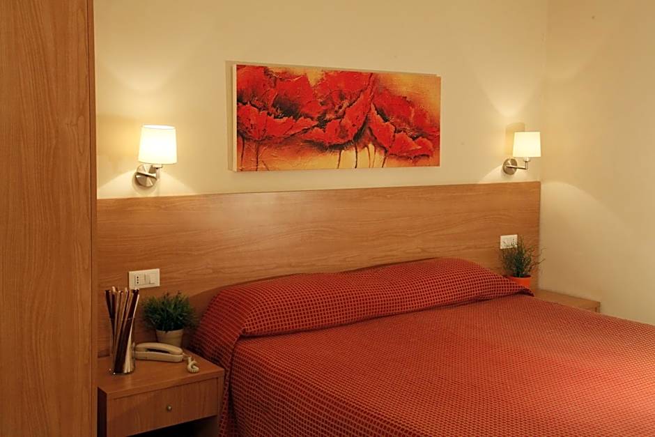 Hotel Majorca sul Mare in centro a Riccione con Area Fitness