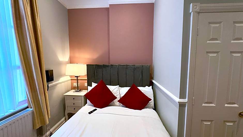 Classic Hyde Park Hotel