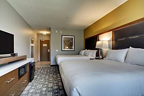 2 Single Beds Standard Comm Accessible
