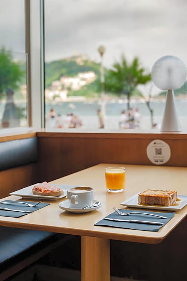 Hotel Niza