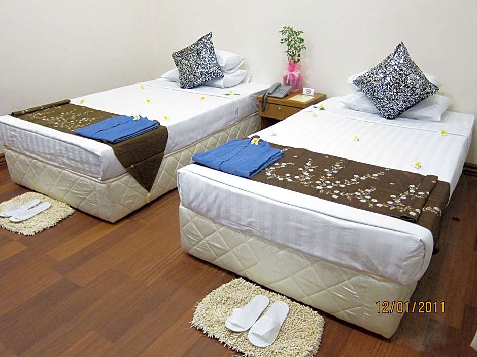 Myat Taw Win Hotel