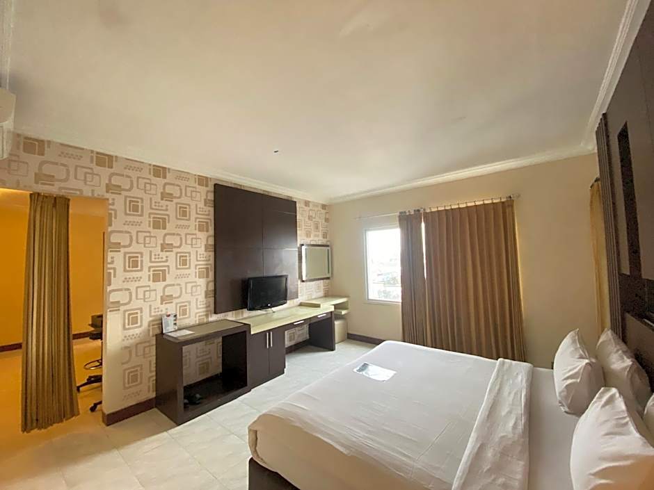 Hotel 88 Diponegoro-Jember by WH