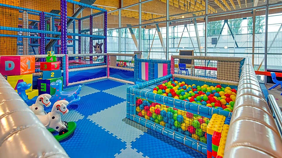 Hotel AquaCity Seasons