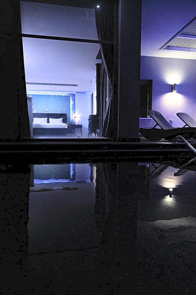 Diamond Mansion-Suite B