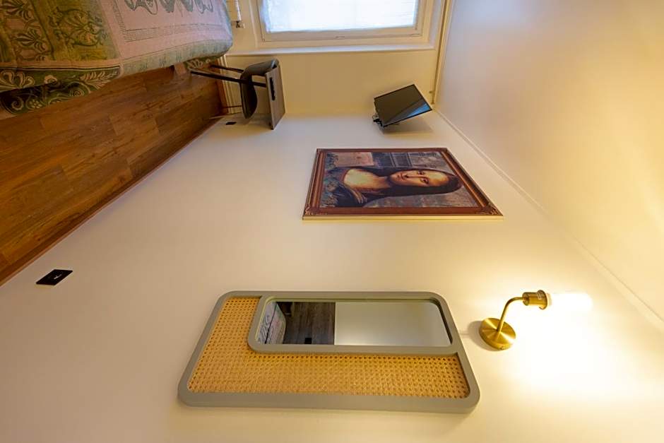 Hotel Leonard De Vinci