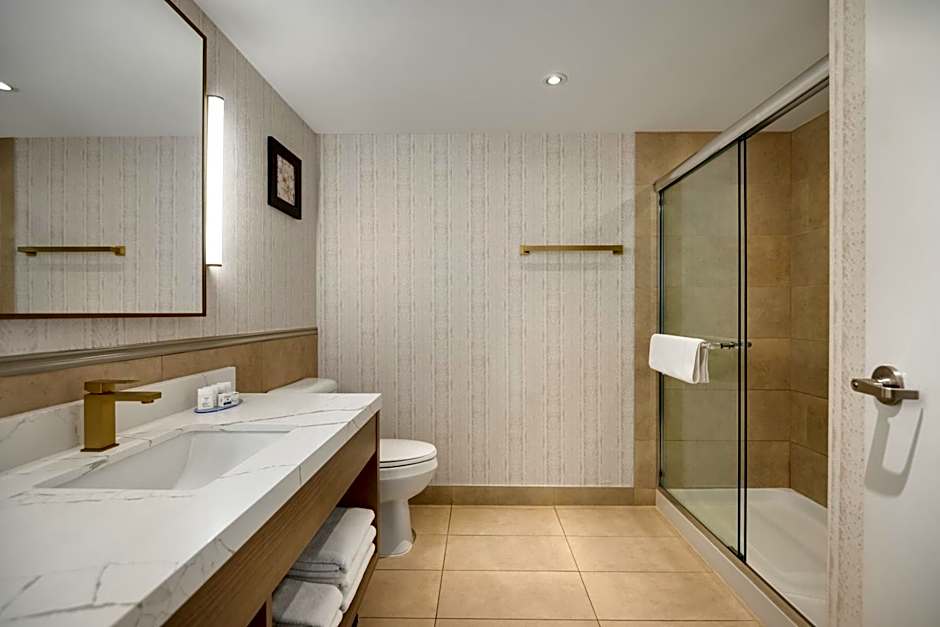 Radisson Hotel Montreal Airport