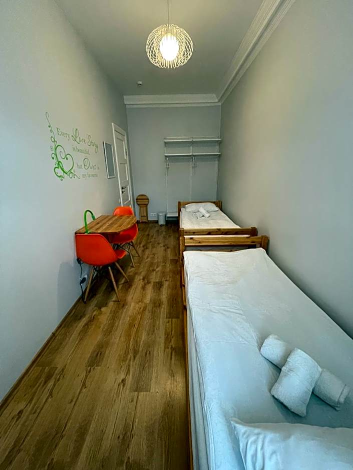 Orange Cat Rooms