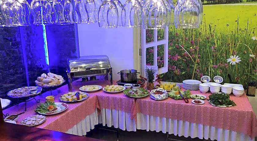 Camellia Hotel Ninh Binh