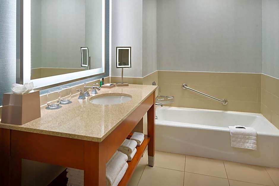 The Westin Memphis Beale Street