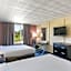 Eisenhower Hotel and Conference Center