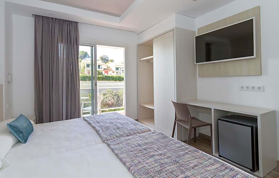 Hotel Oasis Park Splash