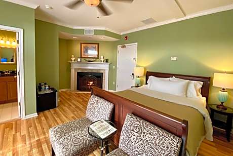 Queen Suite