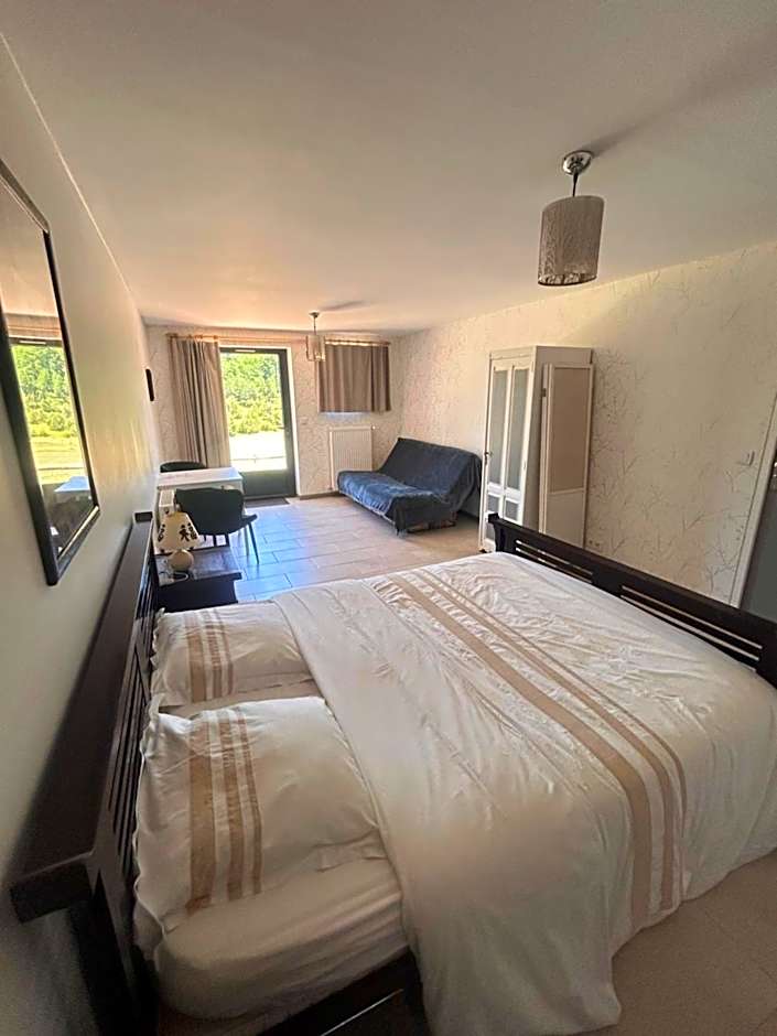 B&B Angueur