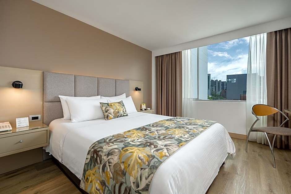 Novelty Suites Hotel