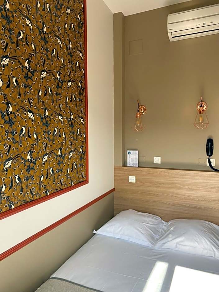 Hotelo Lyon Charité