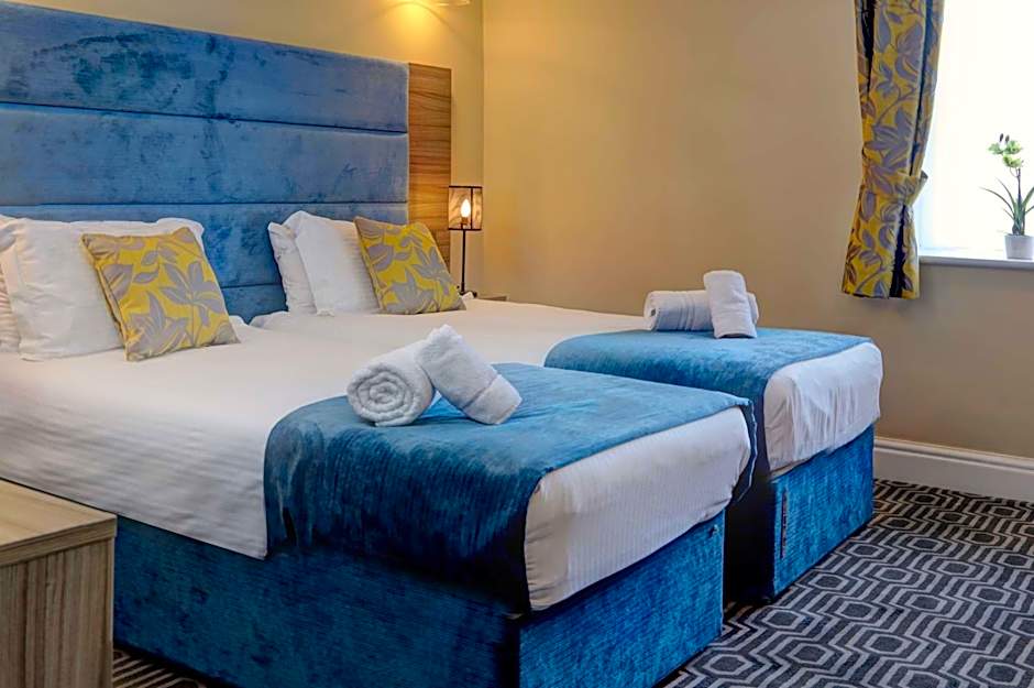 Stonecross Manor Hotel